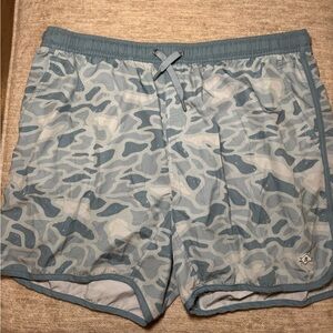 BURLEBO Men's Blue Camo Athletic Shorts